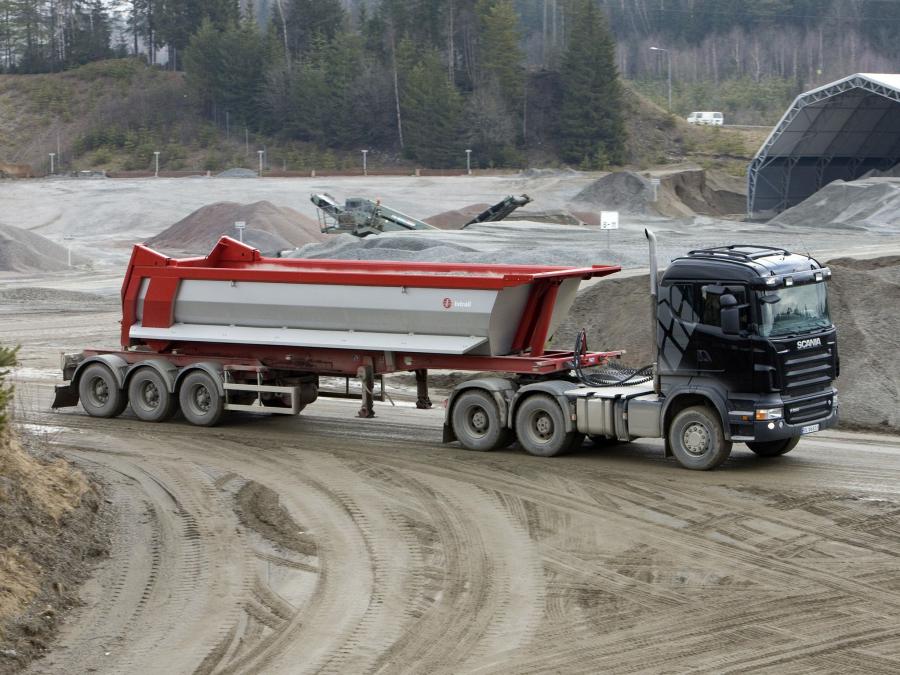  Scania R560 6x4 2004 года  (фото 2 из 4)